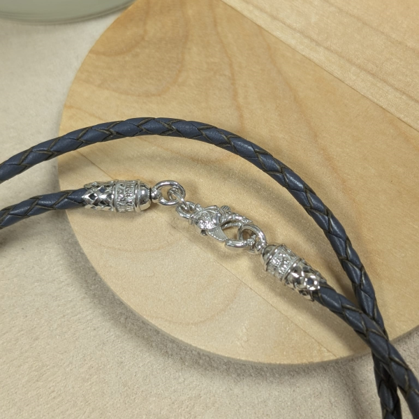 Шнурок Вырица кожаный синий (с разборной фурнитурой)